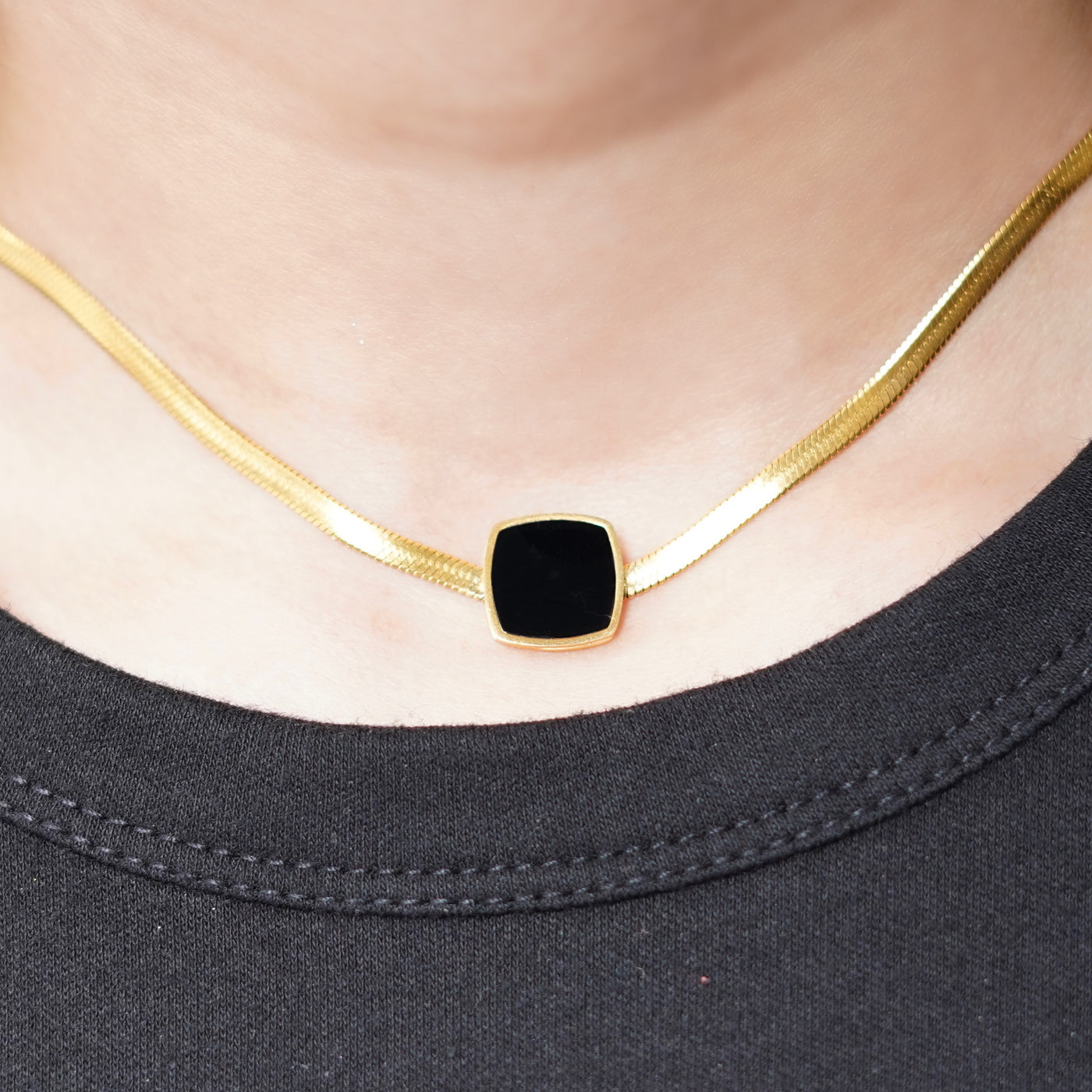 Black Halo Necklace