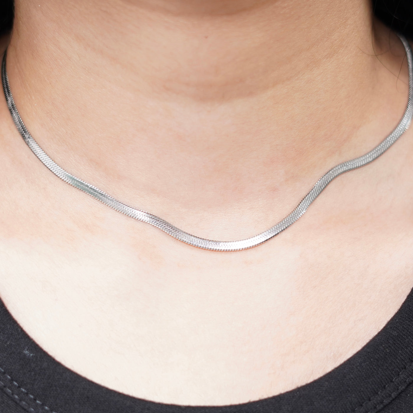 SILVER SNAKE CHAIN